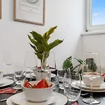 Gemuetliche Im Zentrum Beim Casino *